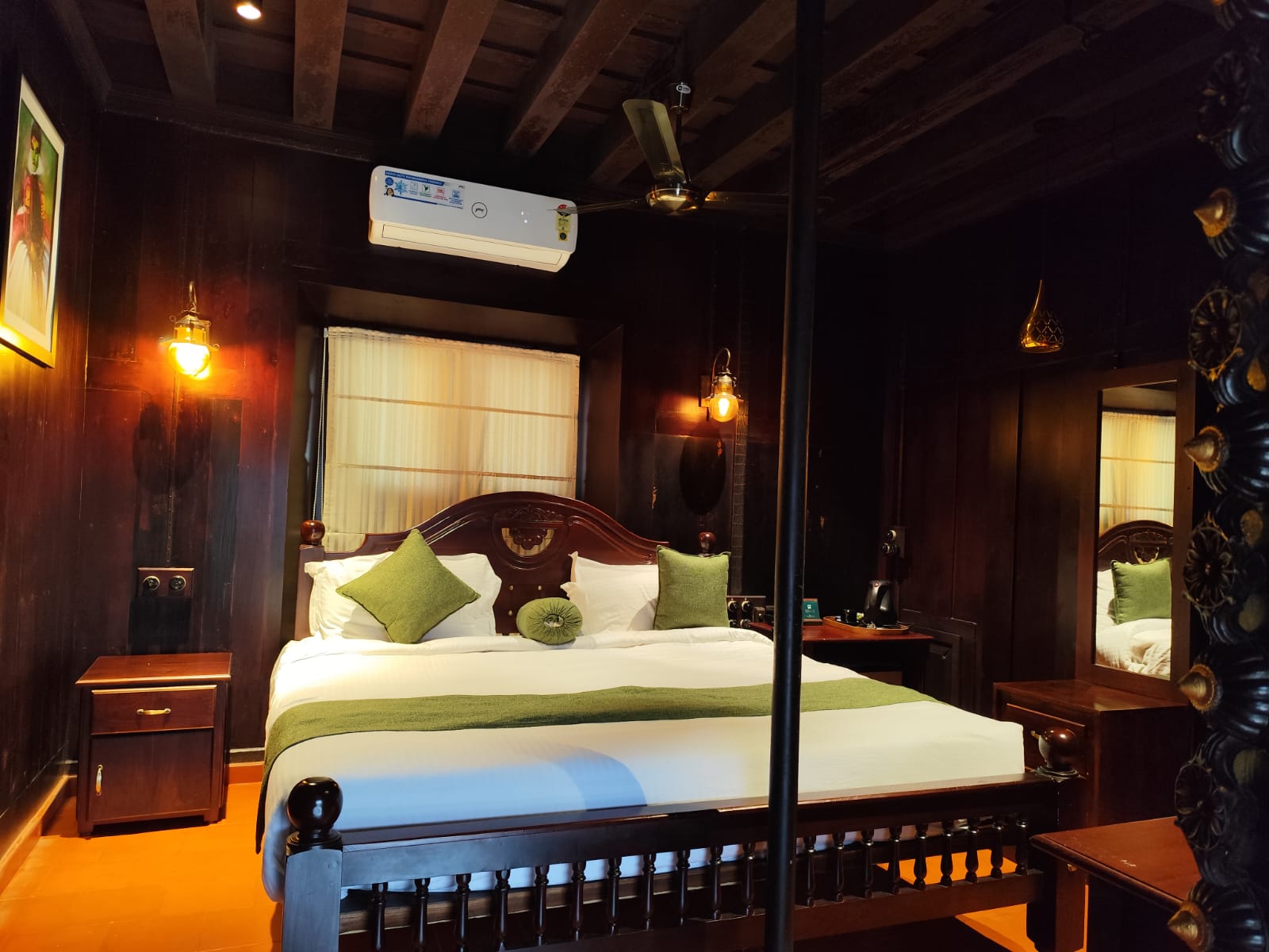 5558cce3-04de-470a-9a60-bf9d35f00f8a