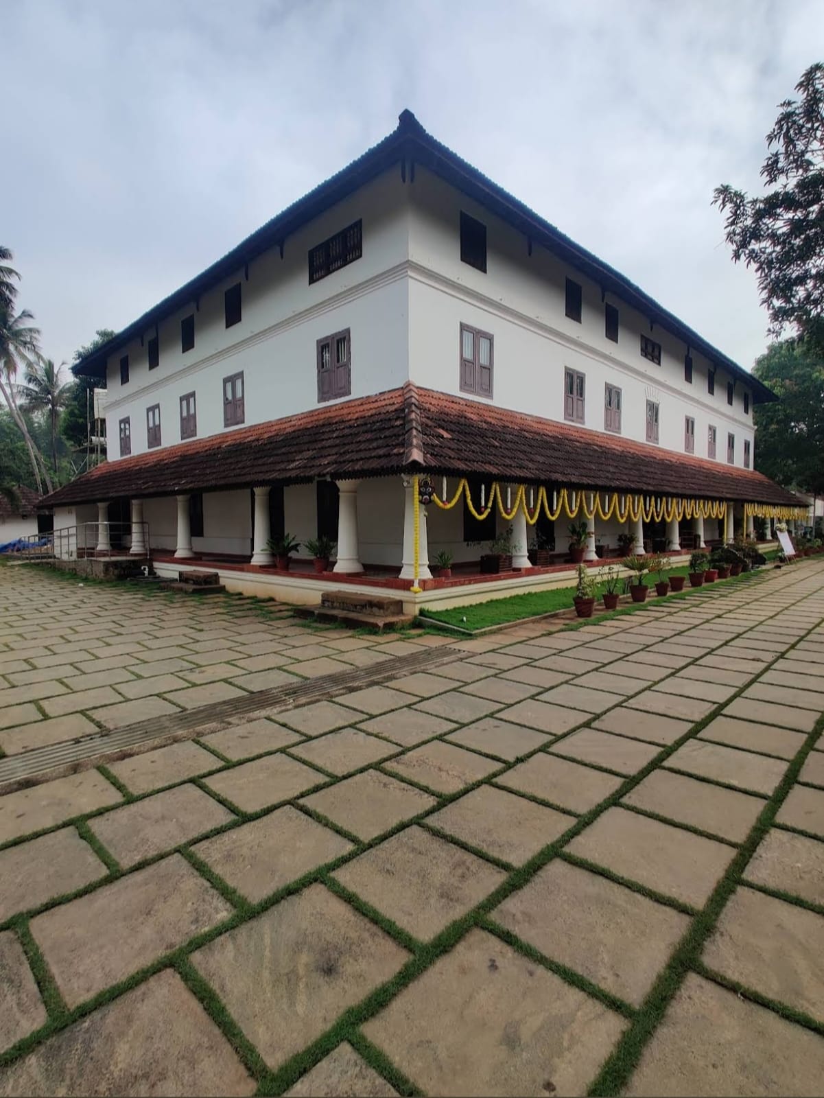 84da30dd-06eb-49f6-980b-0b0ba3c75336